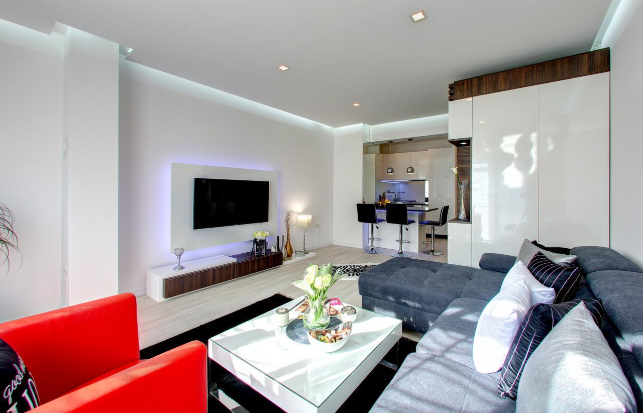 Luxury Apartment Crystal โมสตาร์ ภายนอก รูปภาพ